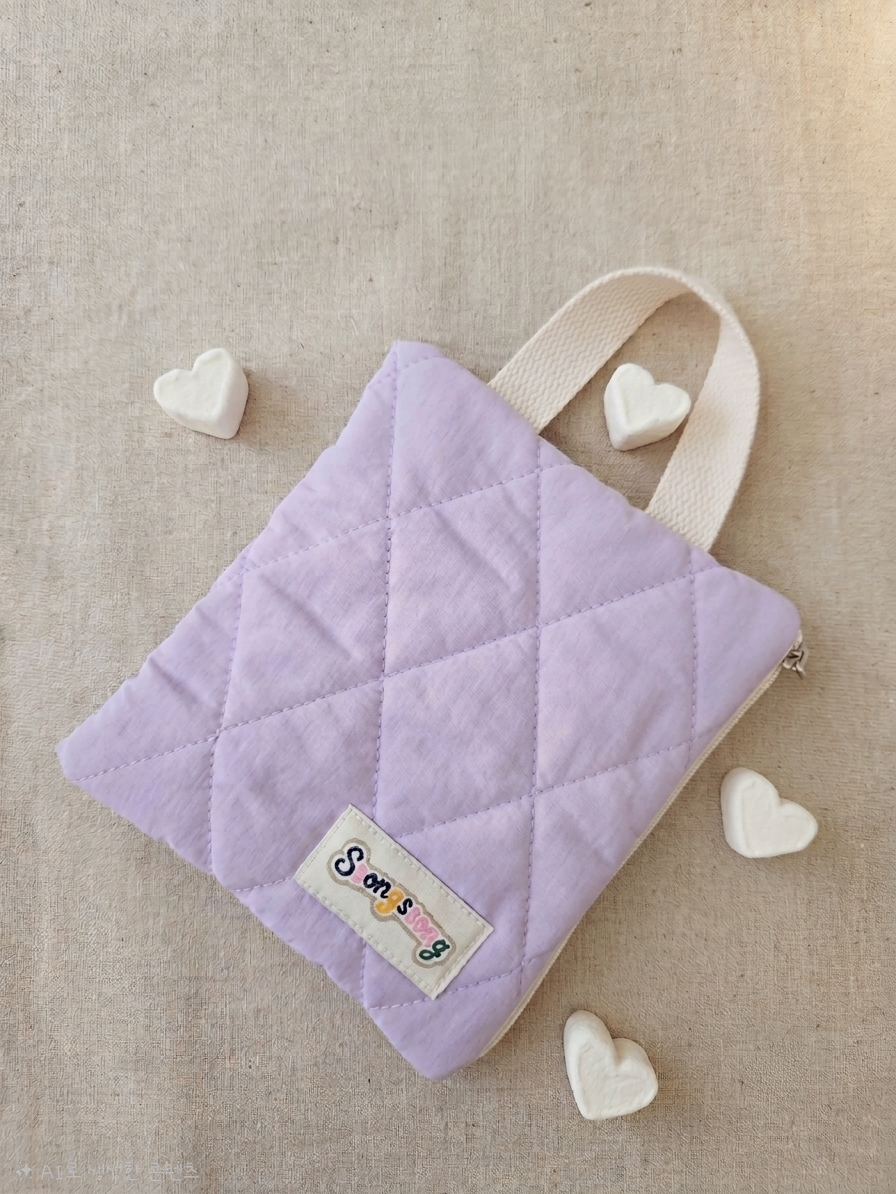 Marshmallow Pouch